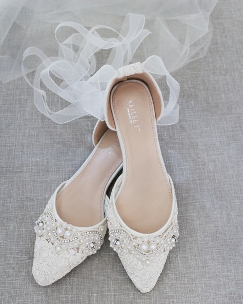 IVORY CROCHET LACE Pointy toe flats with Pearls Applique | Etsy Country Shoes, Flower Girl Shoes, Wedding Shoes Lace, Wedding Boots, Wedding Flats, Pointy Toe Flats, Bridesmaid Shoes, Rancho Cucamonga, Womens Wedding Shoes