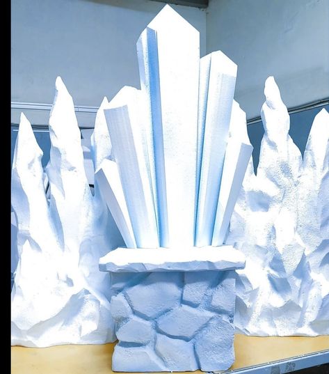 Frozen Set Design, Frozen Jr Set Design, Frozen Jr Set, Frozen Chair, Kids Church Christmas, Frozen Tea Party, Frozen Christmas Tree, Frozen Jr, Winter Wonderland Party Theme