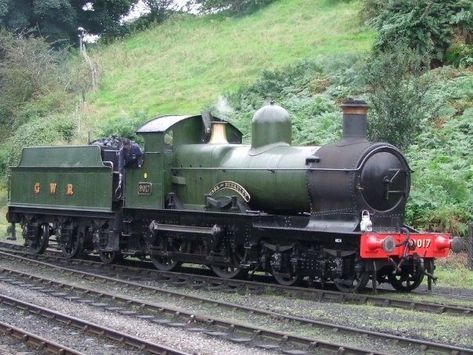 Bluebell Railway, Railway Accidents, Steam Trains Photography, Steam Trains Uk, Heritage Railway, Great Western Railway, Steam Engine Trains, Steam Railway, British Railways