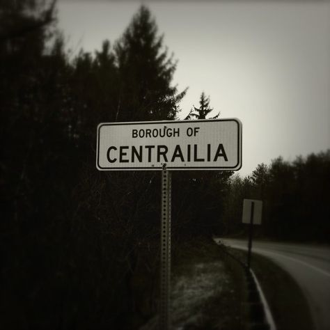 Exploring Centralia, Pennsylvania by frankensinatra on Backspaces Town On Fire, Hollow Heathens, Appalachian Gothic, Centralia Pennsylvania, Abandoned Towns, Schuylkill County, Creepy People, Eerie Places, Reading Pennsylvania