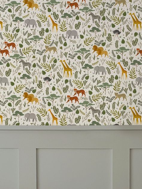 Safari Nursery With Panelling, Safari Theme Bedroom Kids, Animal Nursery Wallpaper, Baby Boy Room Wallpaper, Toddler Safari Bedroom, Playroom Colours, Nursery Ideas Safari, Animal Wallpaper Bedroom, Animal Wallpaper Nursery