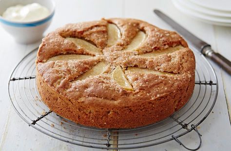 Try this traditional Dorset apple cake made with fresh Bramley apples and lemon zest. Apple Cake Recipe Uk, Bramley Apple Recipes, Cake Recipes Uk, Apple Cake Recipe, Bramley Apple, Cranberry Cake, Tesco Real Food, Apple Cake Recipes, Dried Apples