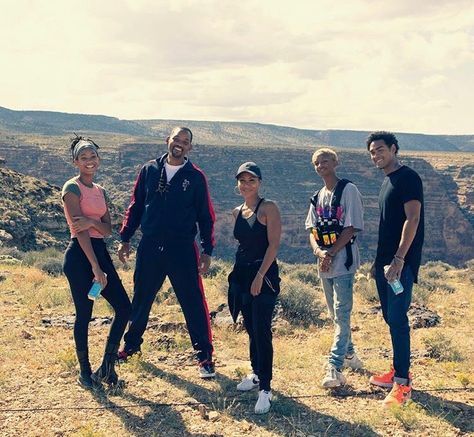 Will Smith And Family, Trey Smith, Kids Clothing Labels, Complex Magazine, Smith Family, Kids Clothes Sale, Online Kids Clothes, Celebrity Kids, Taylor Swift Pictures