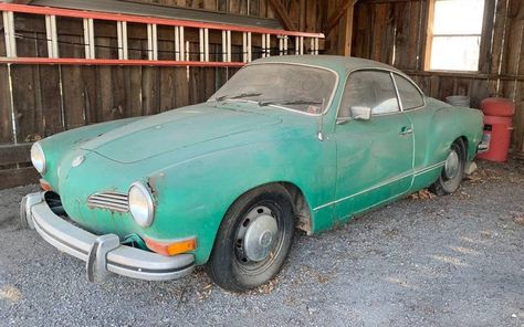 A little rough around the edges, this 1973 Volkswagen Karmann Ghia still has potential. It's considered a fixer-upper with a reasonable price. #KarmannGhia Karman Ghia, Volkswagen Karmann Ghia, Karmann Ghia, Old Car, Barn Finds, Small Cars, Vw Beetles, Fixer Upper, Old Cars