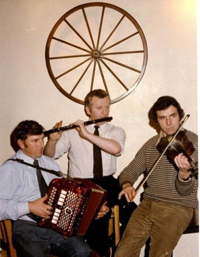 50112b Irish Trad Music, Julia Method, Irish Instruments, Irish Aesthetic, Irish Flute, Irish Traditional, Ireland People, Irish Folk, Irish Musicians