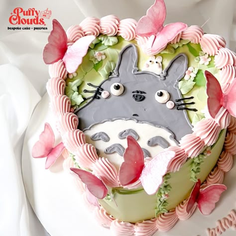 Totoro aesthetic studio ghibli kawaii Filipino Themed Cake, Calcifer Cake Studio Ghibli, Totoro Cake Ideas, Studio Ghibli Cake Ideas, Ghibli Birthday Cake, Totoro Cake Birthday, My Neighbor Totoro Cake, Totoro Birthday Cake, Studio Ghibli Cake