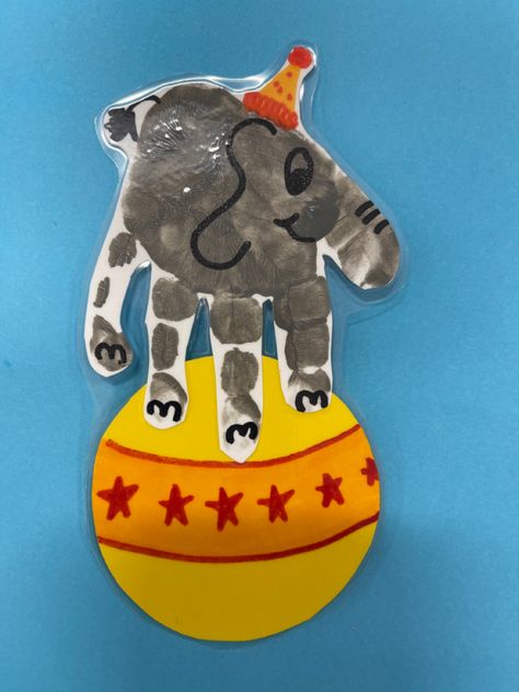 Circus Art And Craft, Circus Theme Crafts For Infants, Circus Daycare Activities, Carnival Infant Crafts, Circus Elephant Craft, Circus Activities For Infants, Carnival Toddler Crafts, Circus Art For Preschool, Circus Animals Crafts