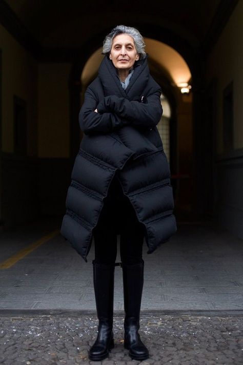 Winter Must-Have: Oversized Puffer Oversized Puffer Jacket, The Sartorialist, Oversized Puffer, Long Puffer, Advanced Style, Ageless Style, Looks Street Style, 가을 패션, Mode Inspiration