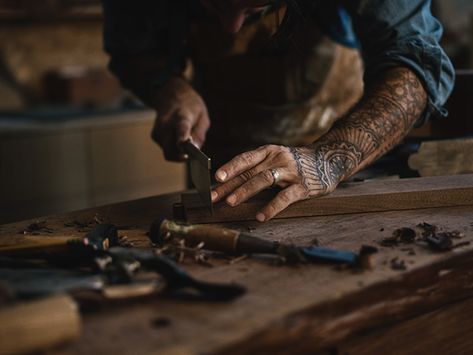 ‘The Craftsmen’ takes an inside look at the passionate, gritty work of modern-day artisans Dean Bradshaw, Person Photography, Car Workshop, Mayfly, Hand Photography, Environmental Portraits, Photographer Advertising, Construction Services, Photography Wall