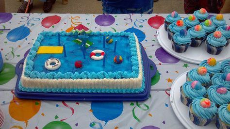 Pool Birthday Party. Beach Party Food Ideas, Swimming Pool Cakes, Pool Themed Party, Backyard Waterpark, Beach Birthday Party Ideas, Pool Cakes, Pool Birthday Cakes, Pool Party Cake, Beach Party Food