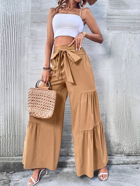 Summer Fashion Dresses Casual, Estilo Hippie, Summer Fashion Dresses, Ruffle Hem, Wide Leg Trousers, Fashion Online Shop, Fashion Pants, All Fashion, Wide Leg Pants