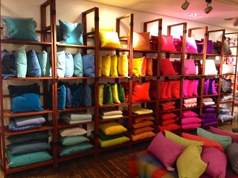 HEAL'S,London,England,"Color Blocking the Cushions.....Perfect", photo by TWO Visual,pinned by Ton van derr Veer Home Interior Bathroom, Cushion Display, Store Shelves Design, Adorable Home, Decor Logo, Interior Bathroom, Home Remodeling Diy, Showroom Interior Design, Decoration Styles