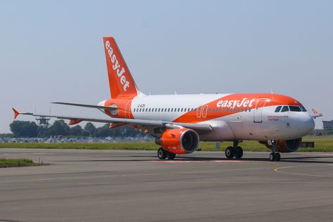 easyJet celebrates 20 years based at Bristol Airport - Bristol Airport Spotting Bristol Airport, Belfast City, 20 Year Anniversary, Cabin Crew, City Break, 20th Anniversary, Crete, Bristol, 20 Years