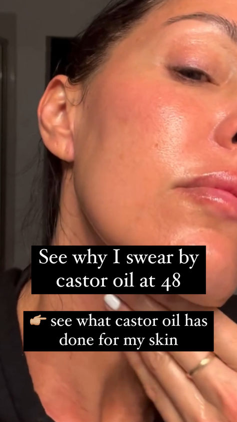 I've been testing skincare products for 6-7 years and have been able to drastically improve my skin. See why castor oil is one of my regulars and how it works on aging skin! Castor Oil For Face Skin Care Night, Castor Oil And Baking Soda For Age Spots, Castor Oil For Dark Spots, Castor Oil For Face Skin Care, Castor Oil On Face Overnight, Castor Oil Face, Castor Oil Skin, Perfect Skin Face, Castor Oil Benefits Skin