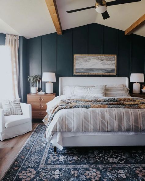 20 Stunning Vaulted Ceiling Bedroom Ideas to Inspire You Vaulted Ceiling Bedroom, Nesting With Grace, Navy Walls, Bedroom Ceiling, Bed Wall, Main Bedroom, Vaulted Ceiling, Slipcovers For Chairs, Small Space Living