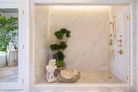 Quartz Shower Walls: Redefining Shower & Bath Surfaces | Caesarstone Quartz Shower Walls, Room With Skylight, Lake House Master Bath, Bathroom Timeless, Walk In Shower With Seat, Shower With Seat, Lake House Master, Dream Home Bathroom, Quartz Bathroom