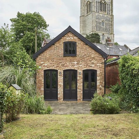 One-bed converted coach house, Suffolk, £295,000 New House Construction, Victorian Terraced House, Cow House, Cottage Farmhouse Decor, Home Cinema Room, House Trim, Barn Renovation, Most Viewed, Victorian Terrace