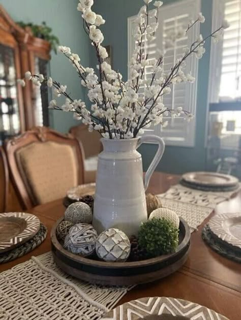 20 Easy Table Centerpiece Ideas For Every Day Dining Table Decor Everyday, Dining Table Decor Centerpiece, Dehydrated Dog Treats, Farmhouse Table Centerpieces, Table Centerpiece Ideas, Easy Table, Kitchen Table Centerpiece, Table Centerpieces For Home, Dining Room Centerpiece