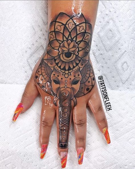 Hand Tattoos For Women Egyptian, Hand Tattoos Animals, Tiger Hand Tattoo Woman, Elephant Tattoos Hand, Elephant Hand Tattoos For Women, Elephant Hand Tattoo, Ideas Tattoos For Women, Tattoo Ideas Hand, Rihanna Hand Tattoo