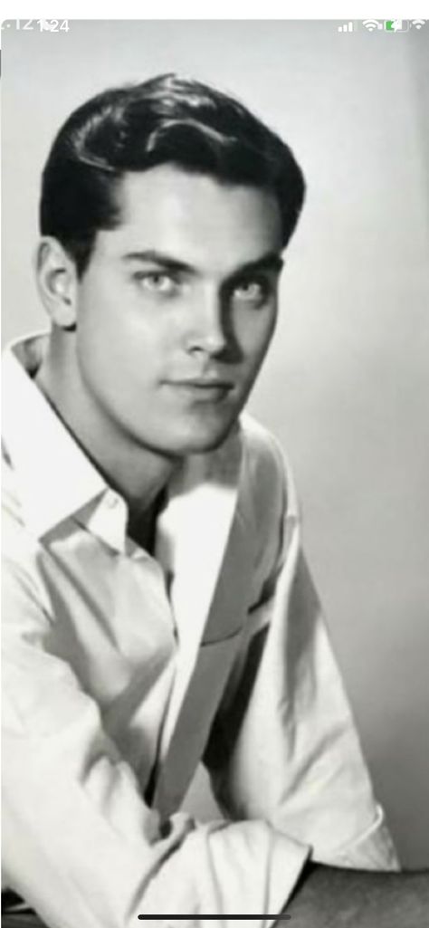 Jeffrey Hunter, Old Celebrities, Chicago Shows, Photo Posters, Celebrity Pictures, Dvd, Actors, Celebrities, Movie Posters