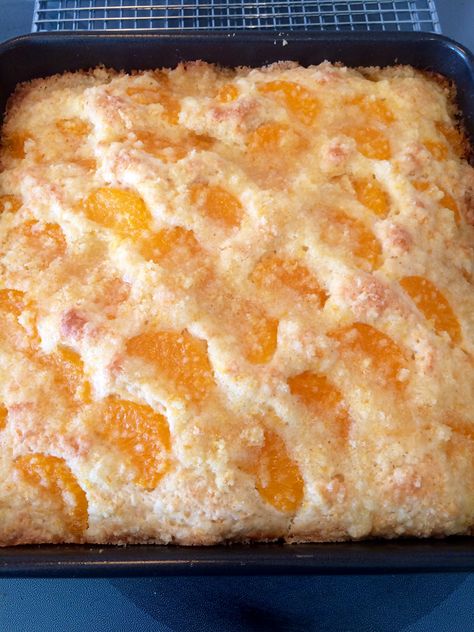 Mandarin Orange Coffee Cake – Cook! Laugh! Eat! Recipes Using Mandarin Oranges, Orange Coffee Cake, Orange Recipes Dessert, Mandarin Orange Cake, Sweet Tamales, Old Fashioned Recipe, Orange Cake Recipe, Mandarin Oranges, Orange Coffee