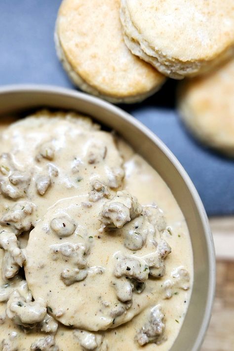 A classic sausage gravy that's easy to make with fluffy biscuits. Includes a recipe for #Sourdoughdiscard Biscuits

#biscuitsandgravy #sausagegravyrecipes #homemadebiscuitsandgravy #classicbiscuitsandgravy #breakfast #breakfastfordinner #brunch #breakfastrecipes Buiscits And Gravy Sausage Recipe, Brunch Biscuits And Gravy, Biscuits And Gravy Without Sausage, Biscuit And Sausage Gravy Breakfast Pizza, Homemade Gravy For Biscuits, Biscuits & Sausage Gravy Breakfast Pizza, Biscuits Gravy, Fluffy Biscuits, Breakfast Plate