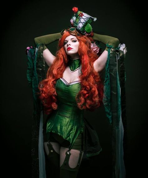 Poison Ivy design by NoFlutter  Cosplayer : Rikku Hydroxia Cosplay #Steampunk #PoisonIvy #green #flowers #redhair Ivy Costume, Poison Ivy Costumes, Red Hood, Poison Ivy, Costume Makeup, Green Flowers, Red Hair, I Hope You, Ivy