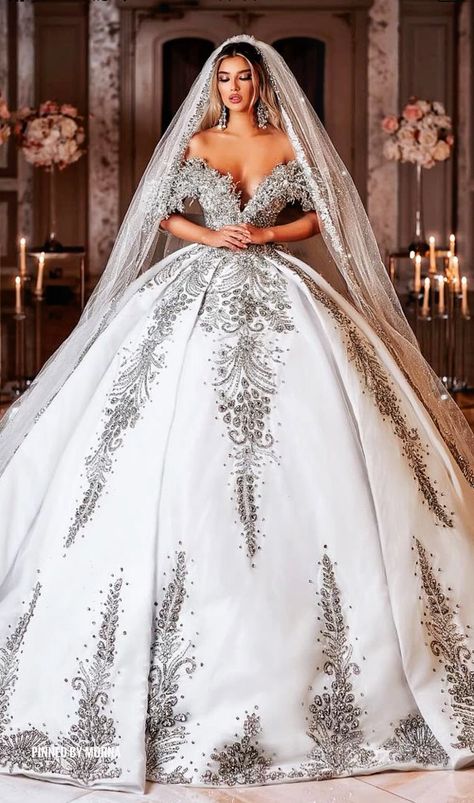 Blini by Lavdërim Kukaj - Kosovo Royal Wedding Dress Queens, Luxury Wedding Gown, Worst Wedding Dress, Berta Wedding, Queen Wedding Dress, Queen Wedding, Royal Wedding Dresses, Nontraditional Wedding Dress, Glam Wedding Dress