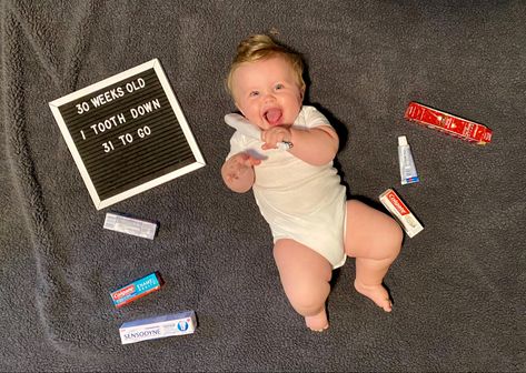 First Tooth Letterboard, 1st Tooth Photoshoot, First Tooth Baby Photoshoot, First Tooth Photography Ideas, Tooth Photo, 6 Month Baby Milestones, Tooth Photography, Mother Baby Photography, Baby Boy Newborn Photography