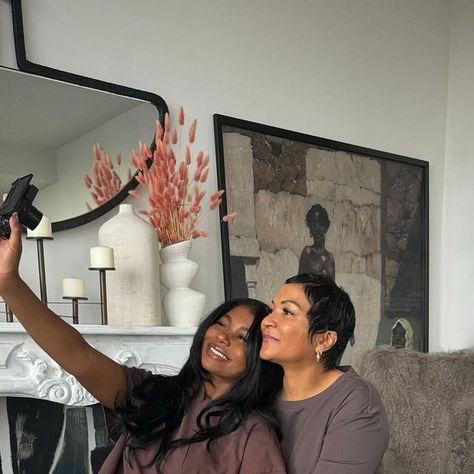 Clarke Peoples on Instagram: "nothing better than a mom/daughter matching moment 💗 @dsw #mydsw" Clarke Peoples, Mom And Daughter Matching, Family Goals, Mom Daughter, Feminine Energy, Family Gatherings, Family Gathering, Vision Board, Energy