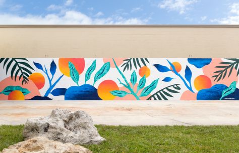 Danielle Mitchell from Gather & Seek asked me to help brighten up the courtyard of her newest venture and retail space, Elizabeth Ave Station—a part of the Warehouse District in West Palm Beach, Florida. I had a blast spending some time away from the cold… Winter Funny, Office Mural, Garden Mural, School Murals, Street Mural, Large Mural, Wall Murals Painted, Murals Street Art, Tableau Art