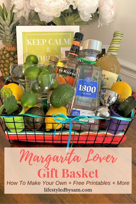 Margarita Gift Basket Ideas, Margarita Basket, Margarita Gift Basket, Diy Margarita, Margarita Gift, Gift Basket Diy, Drink Basket, Diy Birthday Gifts For Him, Auction Gift Basket Ideas