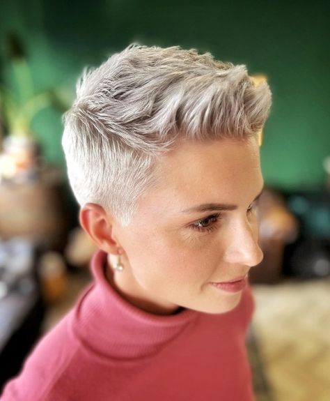 Quiff Haircut Women, Ginnifer Goodwin Pixie, Super Short Pixie Cuts, Shaved Pixie Cut, Super Short Pixie, Short Cropped Hair, Shaved Pixie, Short Blonde Pixie, Super Short Haircuts