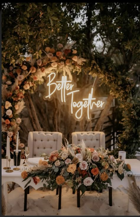 Mr And Mrs Wedding Table Ideas, Sweet Heart Table Wedding Rustic Decor, Diy Civil Wedding Decorations, Fall Wedding Couple Table, Southern Glam Wedding, Romantic Style Wedding Decor, Bohemian Romantic Wedding, Wedding Decor Boho Rustic, Civil Wedding Theme