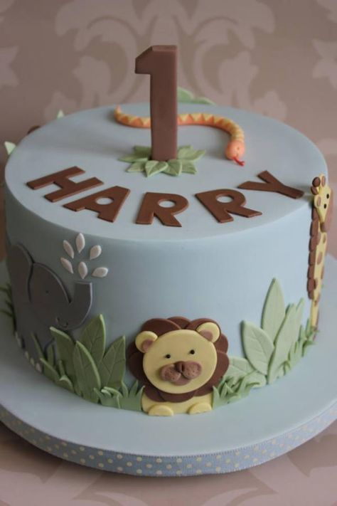 Jungle Cake. - Cake by Dulcie Blue Bakery ~ Chris Blue Safari Cake, Diy Jungle Cake, Tort Safari, Bdy Cake, Blue Bakery, Elephant Birthday Cakes, Jungle Birthday Cakes, Jungle Cakes, Farm Birthday Cakes