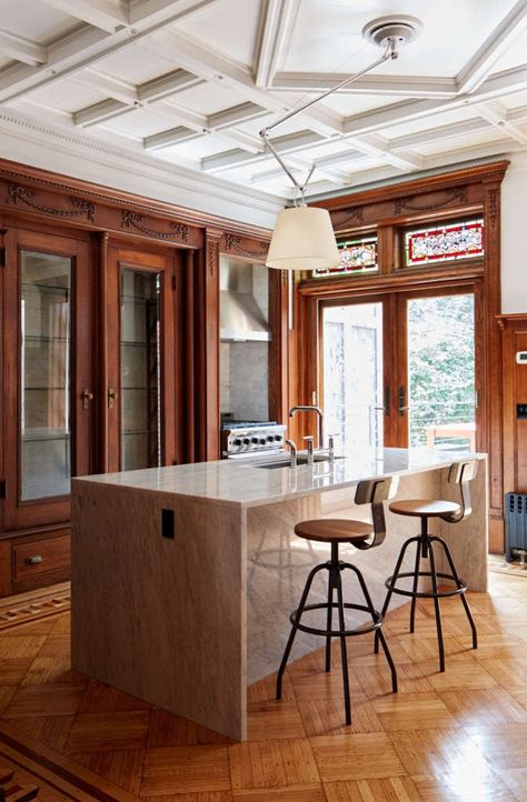 Brooklyn Brownstone Parlor Kitchen - Remodelista Brownstone Parlor, Brownstone Kitchen, Apartment Kitchen Island, Coffered Ceiling Ideas, Brownstone Townhouse, Brownstone House, Celebrity Kitchens, Brownstone Interiors, Bourbon Cocktail Recipe