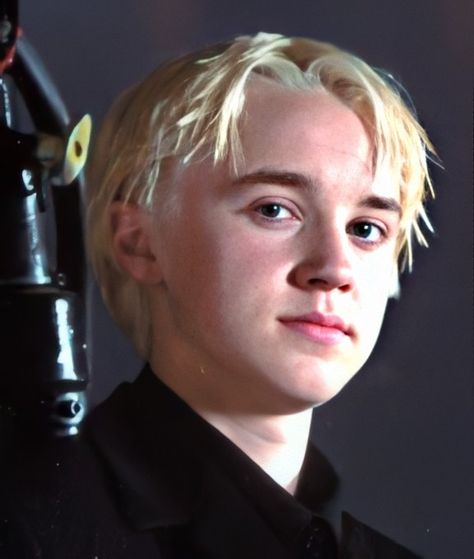 Tom Felton Young, Drako Malfoy, Draco Malfoy Hot, Draco Malfoy Imagines, Draco Malfoy Aesthetic, Buku Harry Potter, Lucius Malfoy, Tom Felton Draco Malfoy, Draco And Hermione