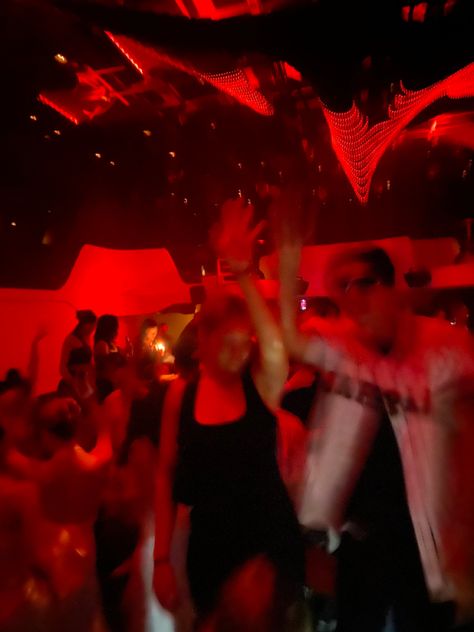 Clubbing In Greece, Dancing In Club Aesthetic, Dancing In Your Room Aesthetic, European Club Aesthetic, Greece Clubbing, Birthday In Greece, Club Dancing Aesthetic, Summer Aesthetic Teenage, Clubbing In Europe