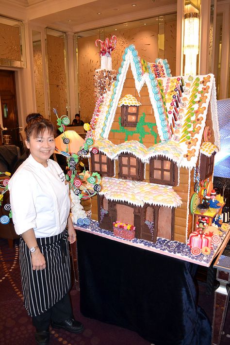 Gingerbread House | by TheLanghamLondon Gingerbread House Big, Big Gingerbread House, Heart Gingerbread, Candy Houses, Gingerbread Art, Gingerbread Creations, Cool Gingerbread Houses, Gingerbread Ideas, Palm Court