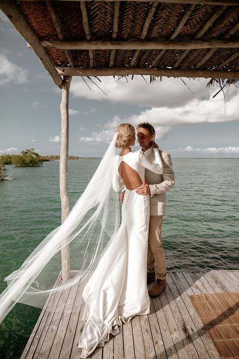 Mozambique Beaches, Intimate Beach Wedding, Sunrise Wedding, Summer Romance, Bridal Musings, African Wedding, Wedding Dress Long Sleeve, Beautiful Wedding Dresses, Mozambique