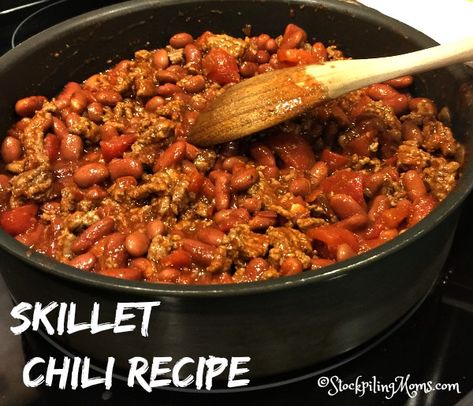 This easy Skillet Chili Recipe is a great tasting 30 minute one pot meal dish! Honey Dijon Pork Chops, Unstuffed Pepper Soup, Dijon Pork Chops, Skillet Chili, Unstuffed Peppers, Red Potato Recipes, Electric Skillet, Healthy Freezer Meals, Skillet Dishes