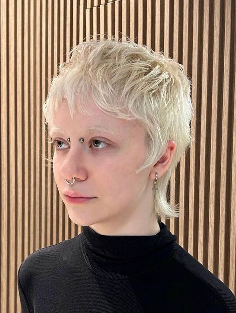 Bleach Blonde Pixie Haircut, Bleach Short Hair, Short Blonde Mullet, Short Soft Mullet, Blonde Buzzcut Woman, Bleached Pixie Cut, Mini Mullet Hair Women, Micro Mullet, Bleach Blonde Pixie