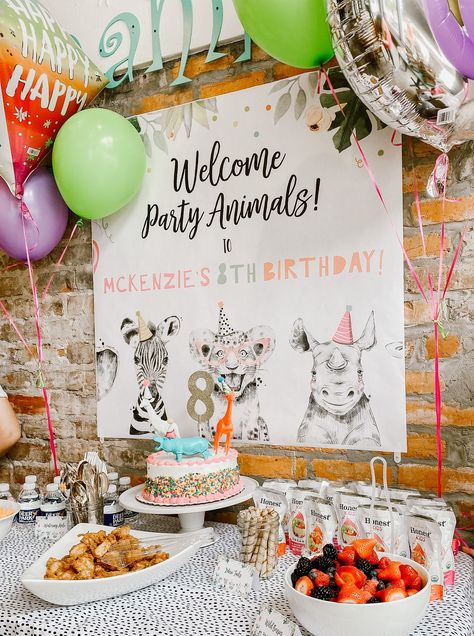 Fawn Over Baby: McKenzie’s 8th "Party Animal" Theme Birthday Party Party Animal Theme, Party Animal Birthday, Animal Themed Birthday Party, Zoo Birthday Party, Animal Theme Birthday, Wild Birthday Party, Baby Nurseries, Animal Party Theme, Zoo Birthday