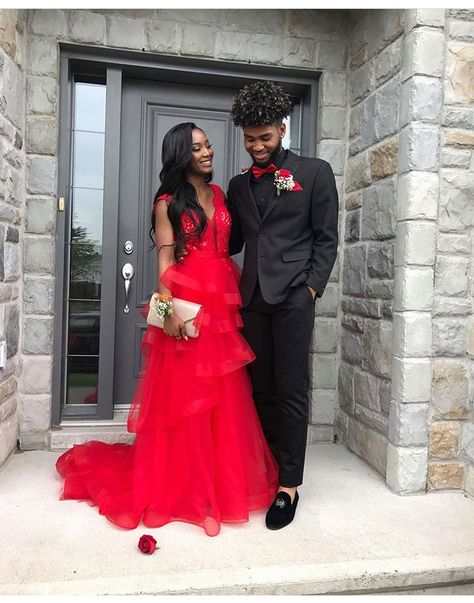 Follow me @Cleopatra4563💗 Red And Black Hoco Couples, Prom Couples Red, Red And Black Prom Couples, Black And Red Prom Suits, Red Prom Couple, Cheap Red Prom Dresses, Red Prom Suit, Homecoming Inspo, Prom Outfits For Guys