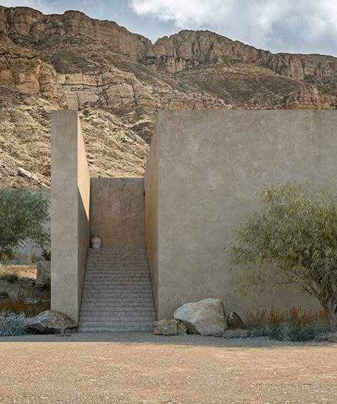 woods + dangaran to hide modern 'moccasin flats' in utah desert Sustainable Design Architecture, Micro House Plans, Ohv Trails, Mad Architects, Modern Desert, Real Estate Developer, Moccasin Flats, Landscape Elements, The Local Project