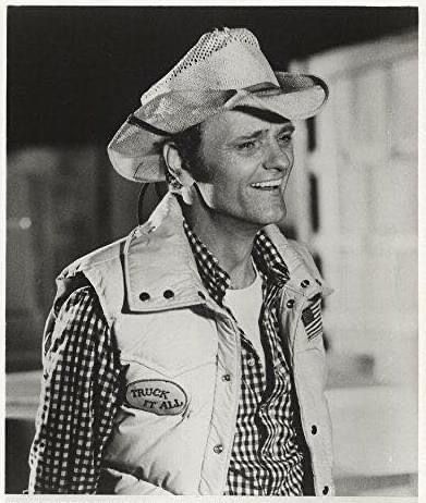 Jerry Reed, The Bandit, Hank Williams Jr, Smokey And The Bandit, Burt Reynolds, Country Humor, Country Music Artists, Movie Quotes Funny, George Strait