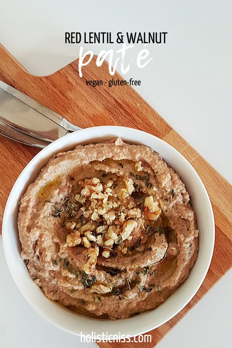 Walnut Pate, Vegan Pate, Bread Crackers, Crunchy Vegetables, Lentils Vegan, Pate Recipes, Gluten Free Sides, Pantry Ingredients, Plant Based Diet Recipes