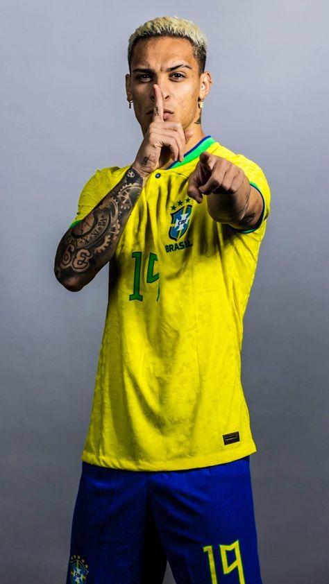 Antony Dos Santos, Anthony Santos, Antony Matheus, Antony Santos, Brazil Team, Soccer Teams, Inside Jokes, Soccer Team, Neymar