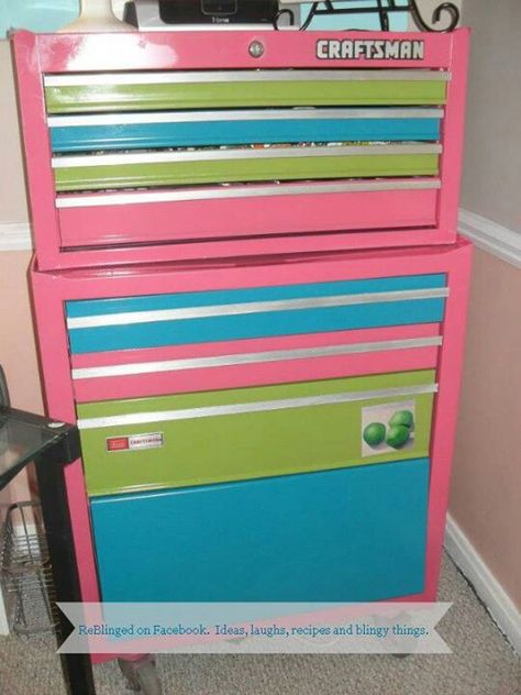 repurposed furniture ideas | Repurposed tool chest for jewelry | Upcycled furniture and ideas Repurposed Furniture Ideas, Reused Furniture, Room Furniture Ideas, Pink Tools, Craft Room Furniture, Upcycle Repurpose, Upcycle Ideas, Scrapbook Stuff, Ideas Craft