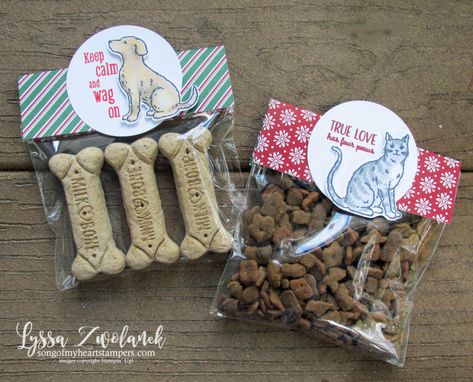 Cat punch dog treats craft fair Christmas pet gifts stocking paw prints rubber stamps DIY Dog Treat Packaging Ideas, Treat Packaging Ideas, Christmas Pet Gifts, Dog Treat Packaging, Treat Business, Treat Packaging, Rubber Stamps Diy, Pet Sympathy Cards, Dog Treat Bag